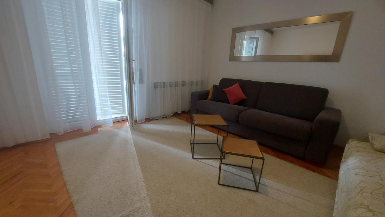 Corina & Franco Apartamento Senj  Exterior foto