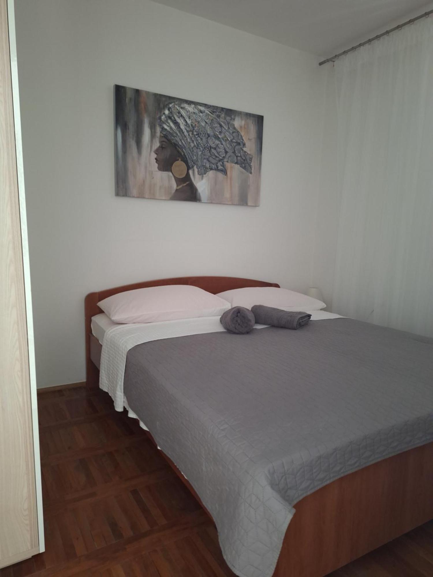 Corina & Franco Apartamento Senj  Quarto foto